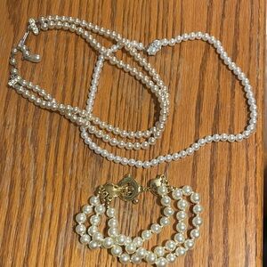 Pearl Necklace and Bracelet Set